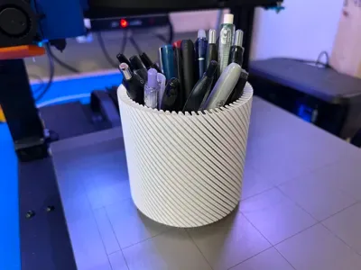 Dokulu Spiral Kalemlik — Sert Plastik