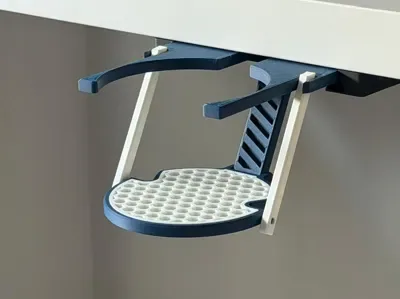 Katlanır Masa Altı Bardaklık — Dayanıklı Plastik