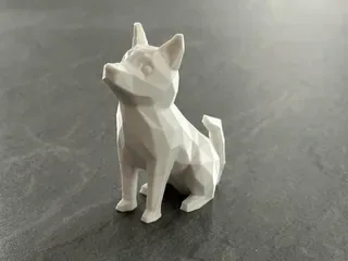 Low Poly Kedi — Sert Plastik