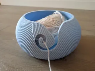 Yün Topu Örgü Kasesi — Sert Plastik